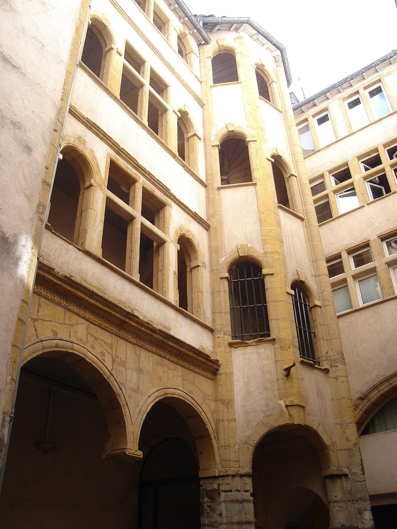 Traboules walk